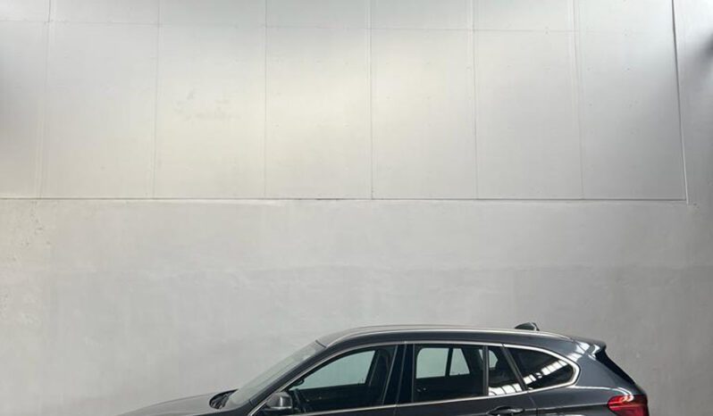 
								BMW X1 full									