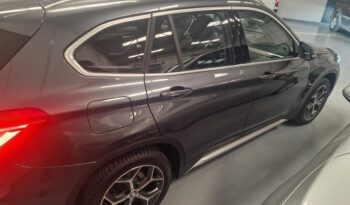 
										BMW X1 full									