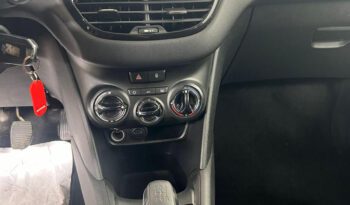 
										Peugeot 208 XAD full									