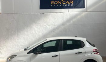 
										Peugeot 208 XAD full									